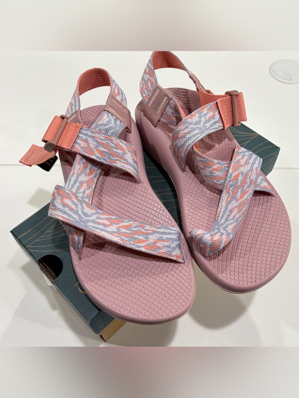 Chaco Women's Size 8 Mega ZCloud Sport Sandals Water Shoes NWT Adjustable Pink - Picture 4 of 9